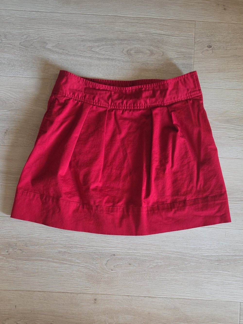 Vineyard Vines Red Pleated Mini Skirt